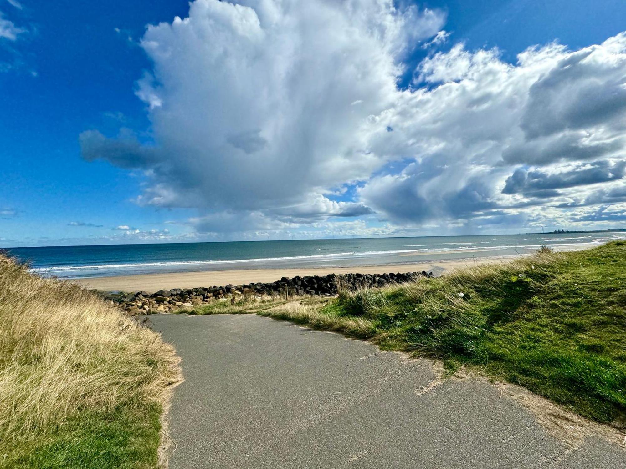 New Sea View Platinum Caravan With Huge Decking Newcastle upon Tyne Buitenkant foto