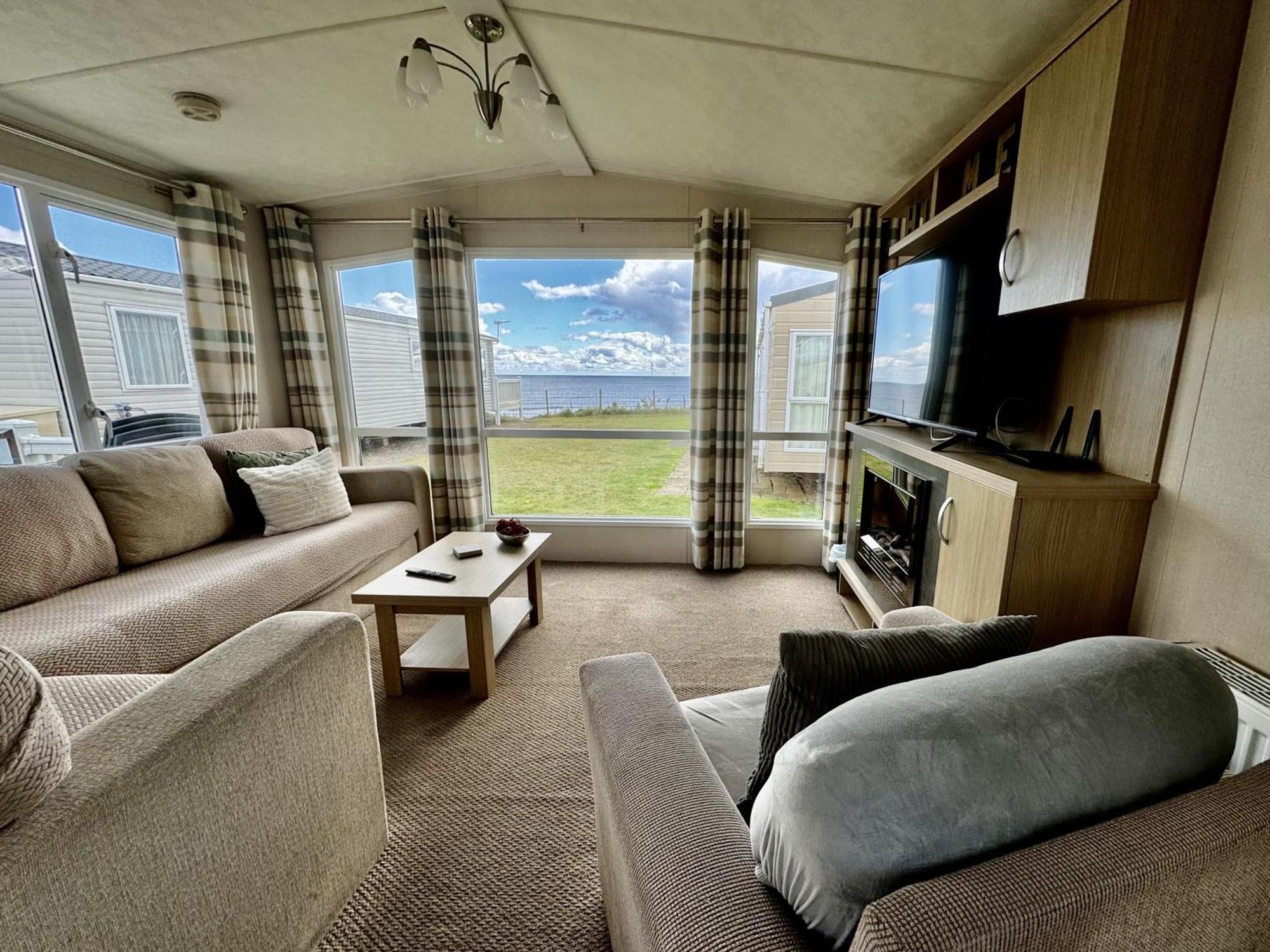 New Sea View Platinum Caravan With Huge Decking Newcastle upon Tyne Buitenkant foto